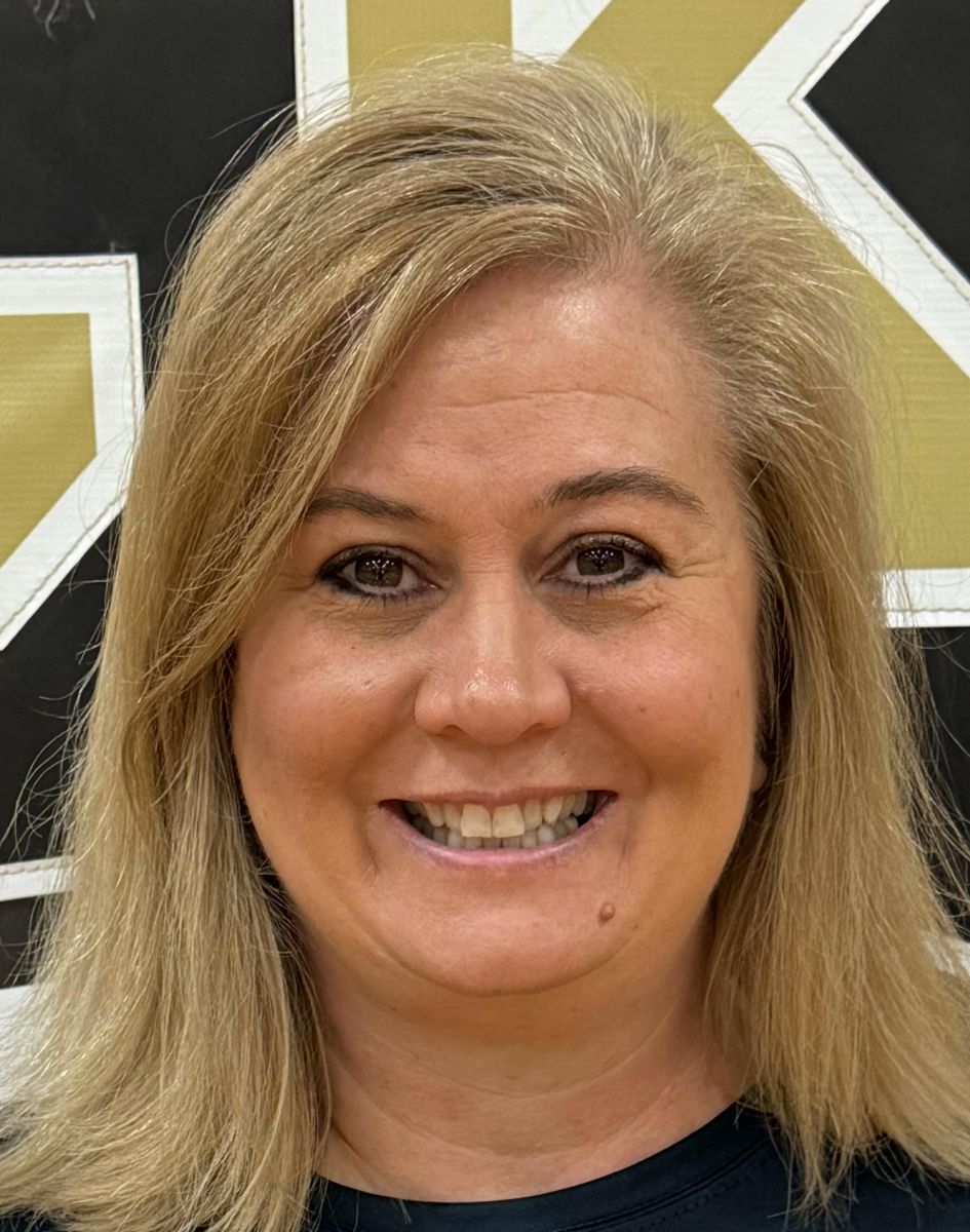 Lori Henry - PE / Head Volleyball Coach