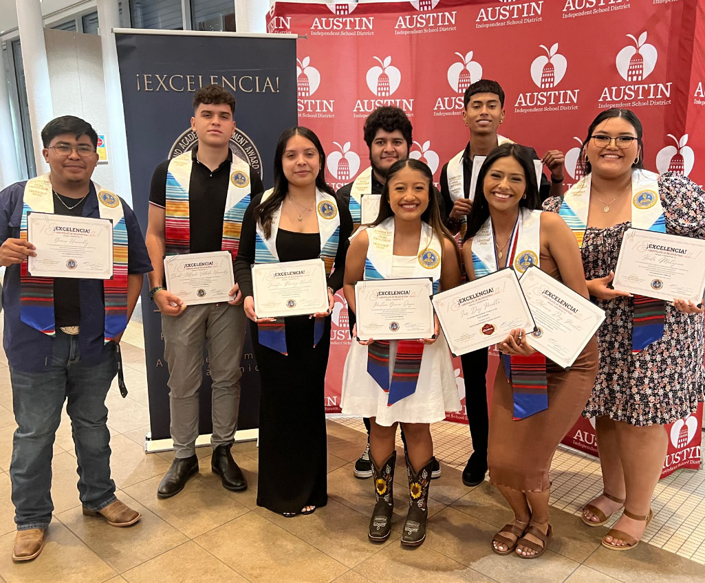 First Crockett Dual Language Cohort Receiving the Seal of Biliteracy